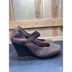 YOU by Crocs Womens Brown Suede Wedge Heels Size 9 With Faux Fur Lining